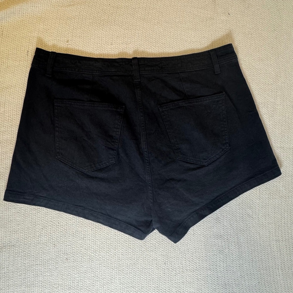 Universal Thread Black High Rise Sailor Shorts Women 17 3 Inch Inseam Slim Leg - Picture 6 of 9